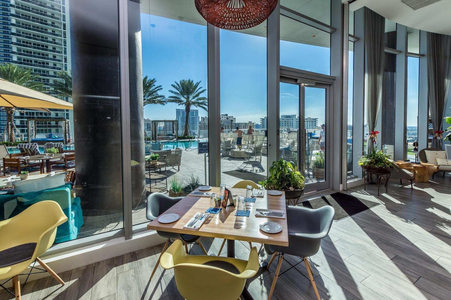 Splendid Resort - Oceanview 1Bdr & 1Ba Apt Right On The Beach, Heated Pool, Gym Hollywood Ngoại thất bức ảnh